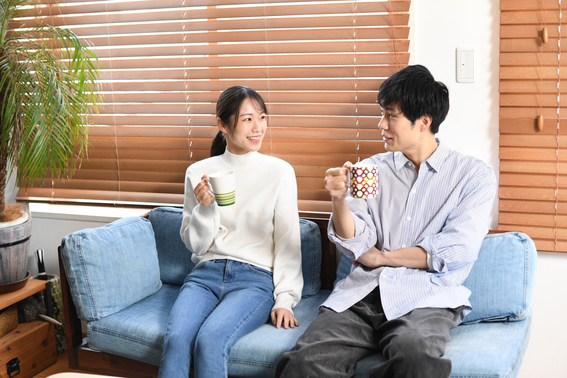 結婚を視野に入れて話し合う男女