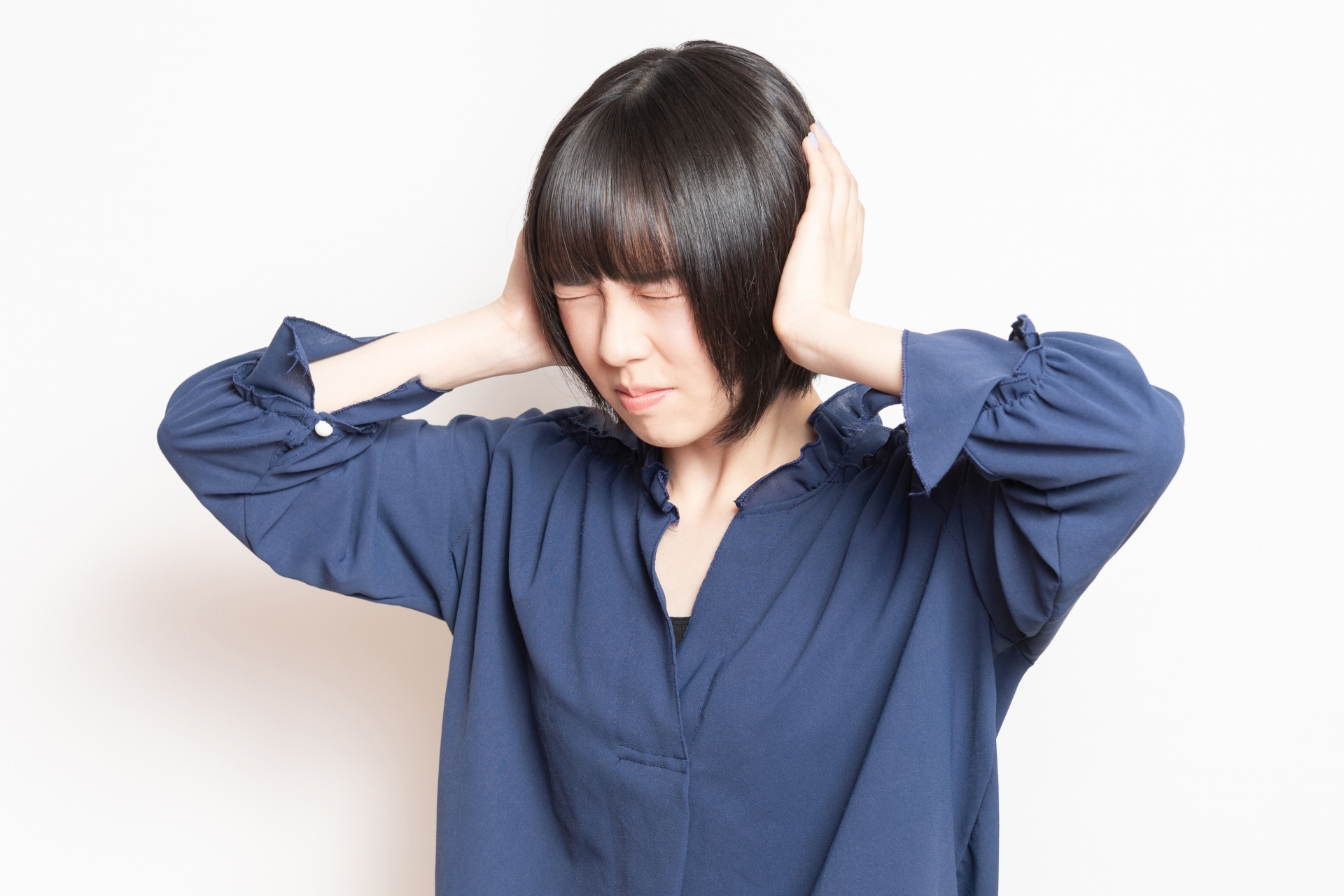 自分の蛙化パターンを振り返る日本人女性