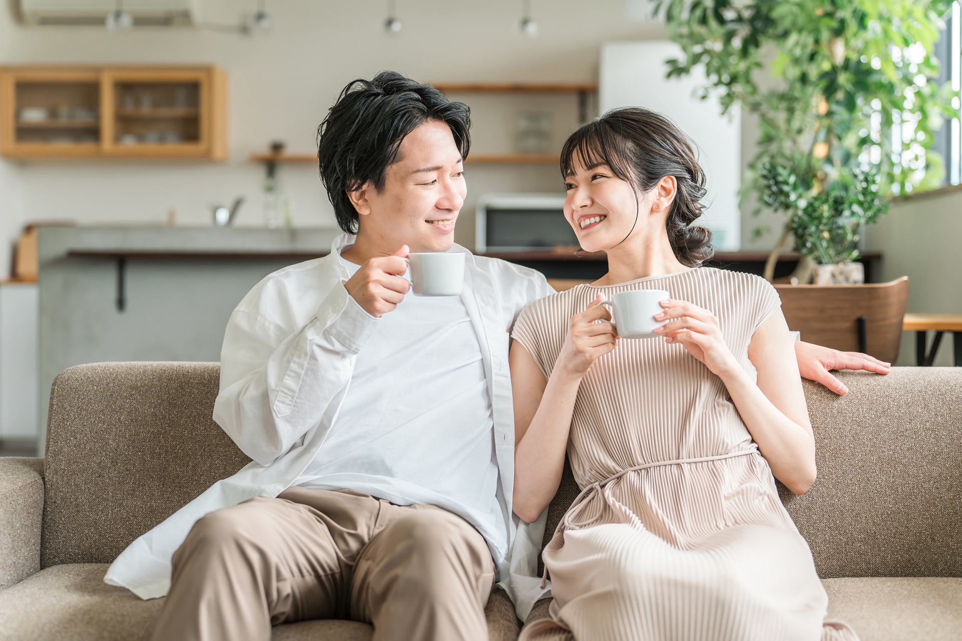 幸せな日本人の同世代カップル